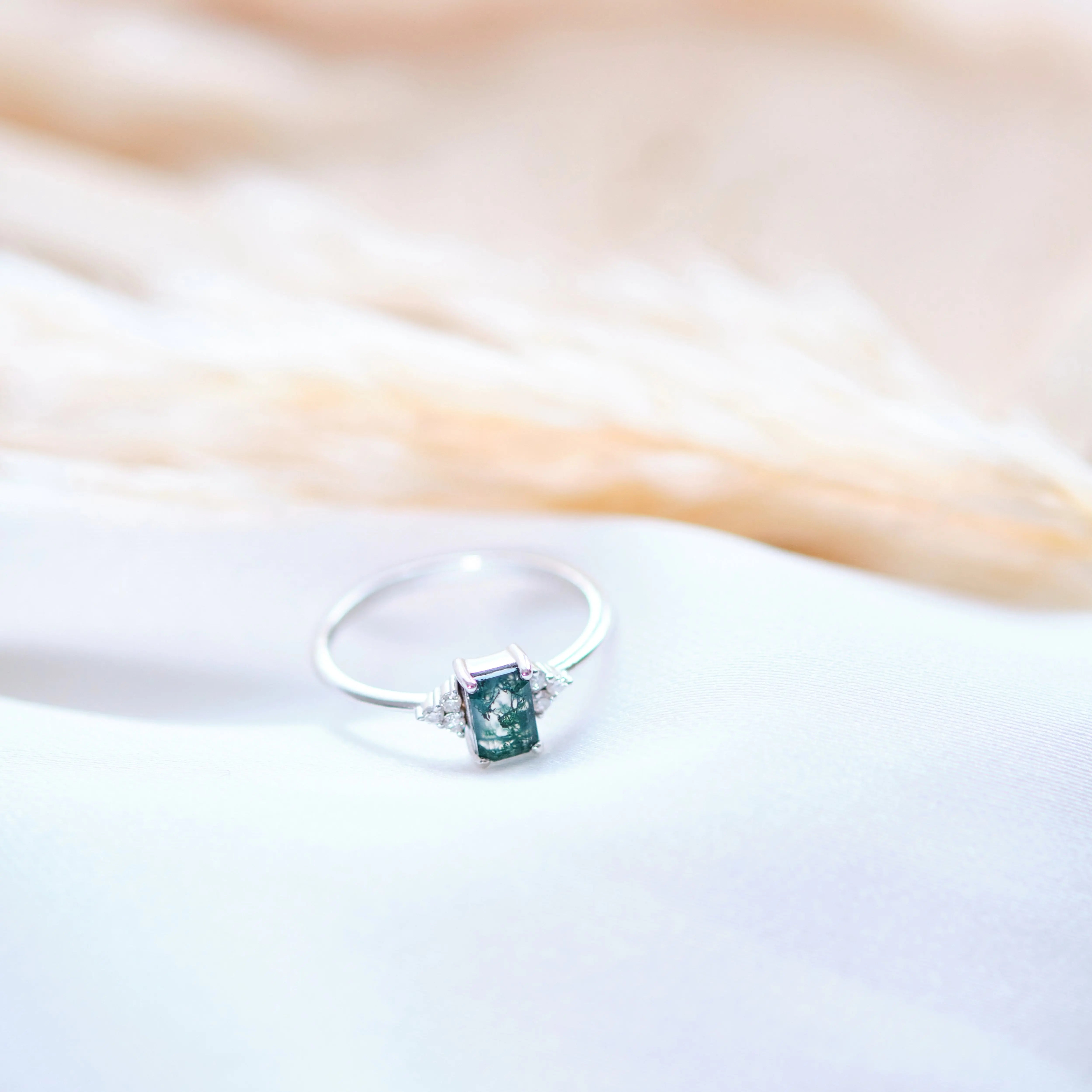 Moss Agate and Diamond Engagement Ring Orizzo fine jewelry