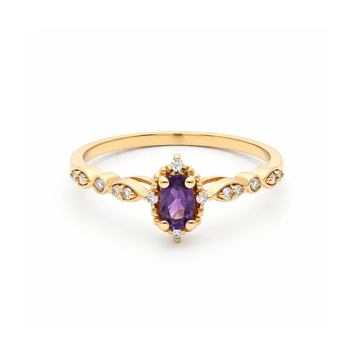 14K Gold Oval Amethyst Ring with Diamonds