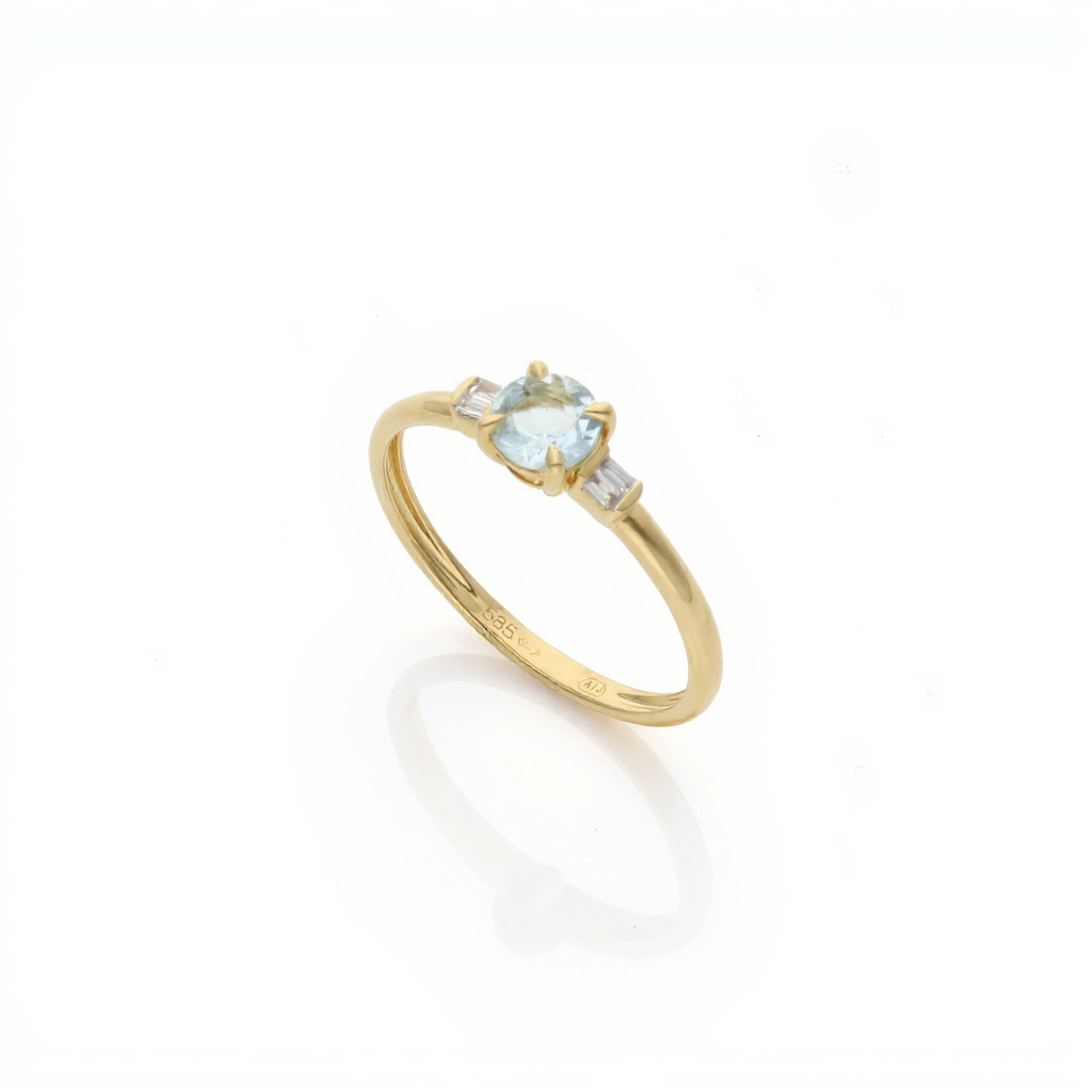 Aquamarine Ring With Baguette Diamonds